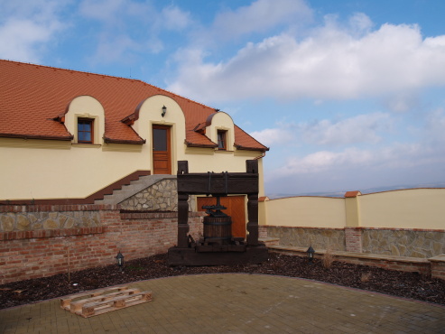 kliknutm na fotografii se dostanete zpt do galerie