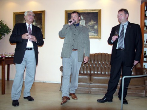 kliknutm na fotografii se dostanete zpt do galerie