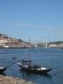 Porto - za mostem se reka Douro vleva do atlantiku