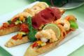 Bruschetty ve tech chutch: carpaccio, heleb krevety, losos, tuk, salty