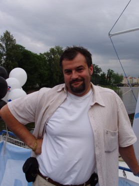 kliknutm na fotografii se dostanete zpt do galerie