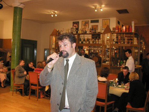 kliknutm na fotografii se dostanete zpt do galerie