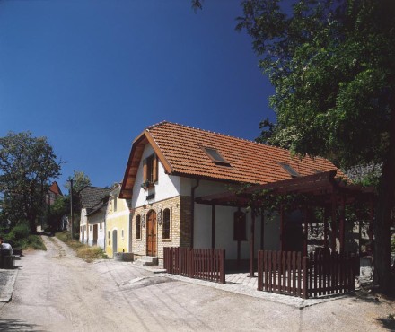 kliknutm na fotografii se dostanete zpt do galerie