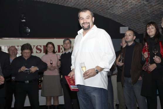 kliknutm na fotografii se dostanete zpt do galerie