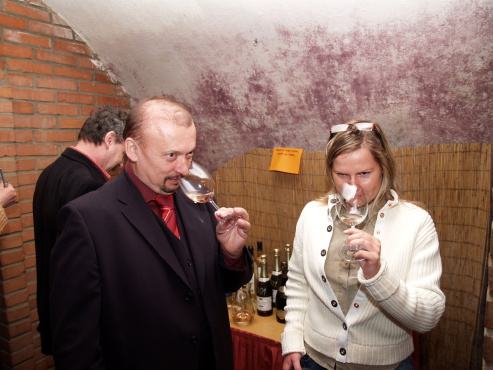 kliknutm na fotografii se dostanete zpt do galerie