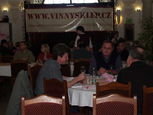 kliknutm na fotografii se dostanete zpt do galerie