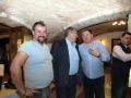 autoi knihy s hostitelem, vinaem a hotelirem, Peterem Matykem