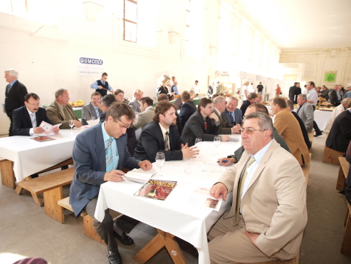 kliknutm na fotografii se dostanete zpt do galerie