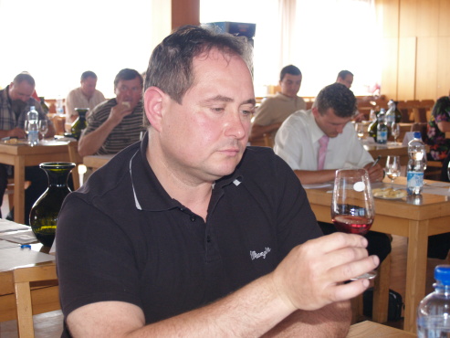 kliknutm na fotografii se dostanete zpt do galerie