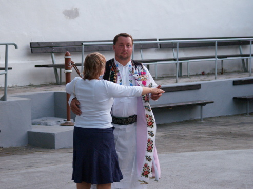 kliknutm na fotografii se dostanete zpt do galerie