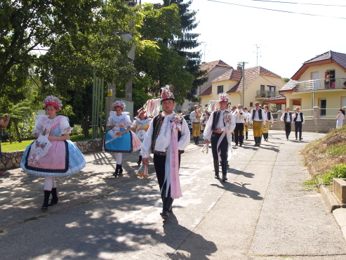 kliknutm na fotografii se dostanete zpt do galerie