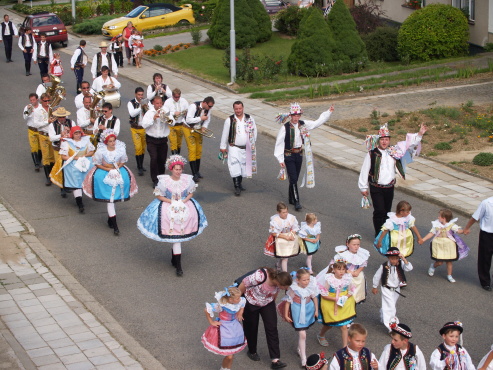 kliknutm na fotografii se dostanete zpt do galerie