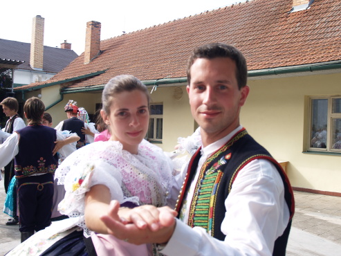 kliknutm na fotografii se dostanete zpt do galerie