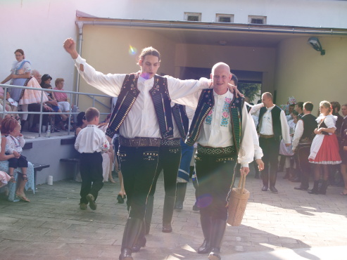 kliknutm na fotografii se dostanete zpt do galerie