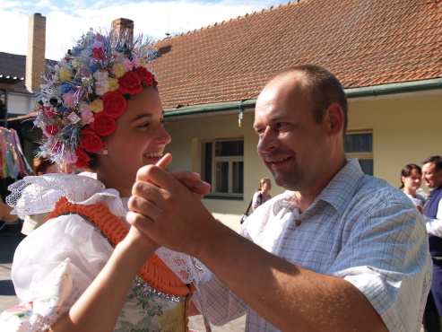 kliknutm na fotografii se dostanete zpt do galerie