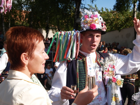 kliknutm na fotografii se dostanete zpt do galerie