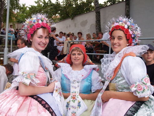 kliknutm na fotografii se dostanete zpt do galerie