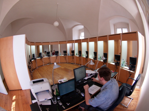 kliknut�m na fotografii se dostanete zp�t do galerie