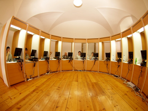 kliknut�m na fotografii se dostanete zp�t do galerie