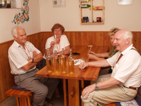 kliknutm na fotografii se dostanete zpt do galerie
