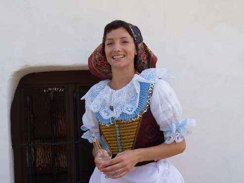 kliknutm na fotografii se dostanete zpt do galerie