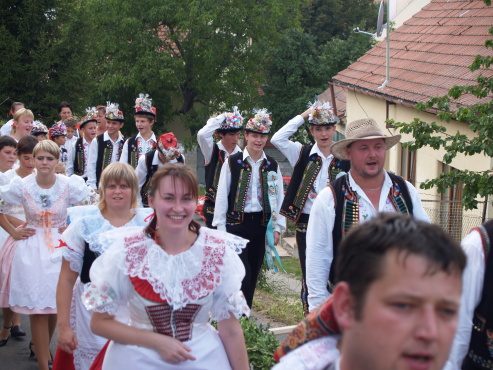 kliknutm na fotografii se dostanete zpt do galerie