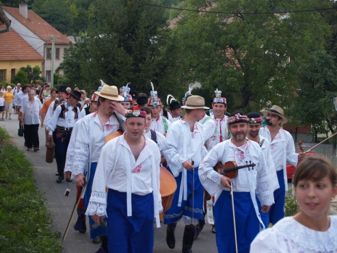 kliknutm na fotografii se dostanete zpt do galerie