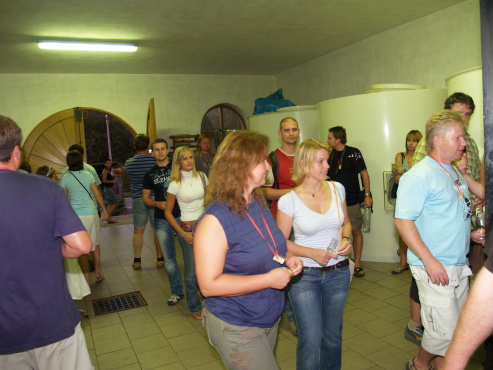 kliknutm na fotografii se dostanete zpt do galerie