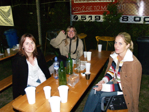 kliknutm na fotografii se dostanete zpt do galerie
