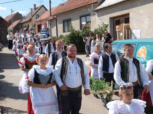 kliknutm na fotografii se dostanete zpt do galerie