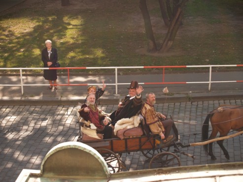 kliknutm na fotografii se dostanete zpt do galerie