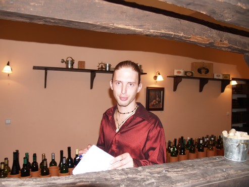 kliknutm na fotografii se dostanete zpt do galerie