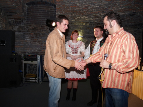 kliknutm na fotografii se dostanete zpt do galerie