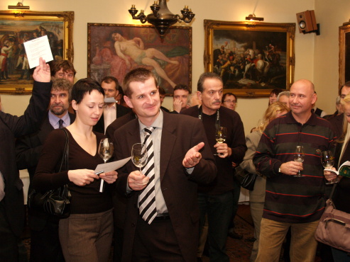 kliknutm na fotografii se dostanete zpt do galerie