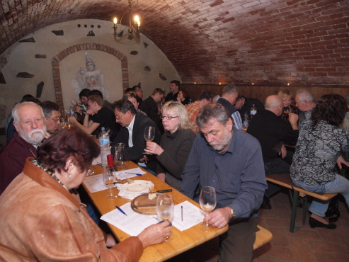 kliknutm na fotografii se dostanete zpt do galerie