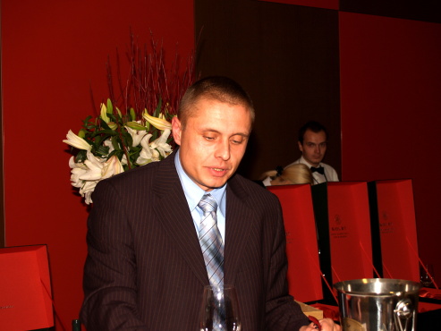 kliknutm na fotografii se dostanete zpt do galerie