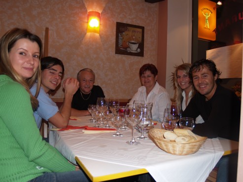 kliknutm na fotografii se dostanete zpt do galerie