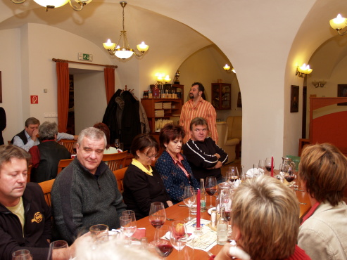kliknutm na fotografii se dostanete zpt do galerie
