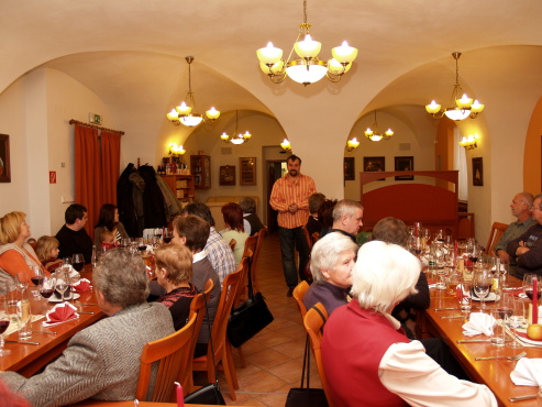 kliknutm na fotografii se dostanete zpt do galerie